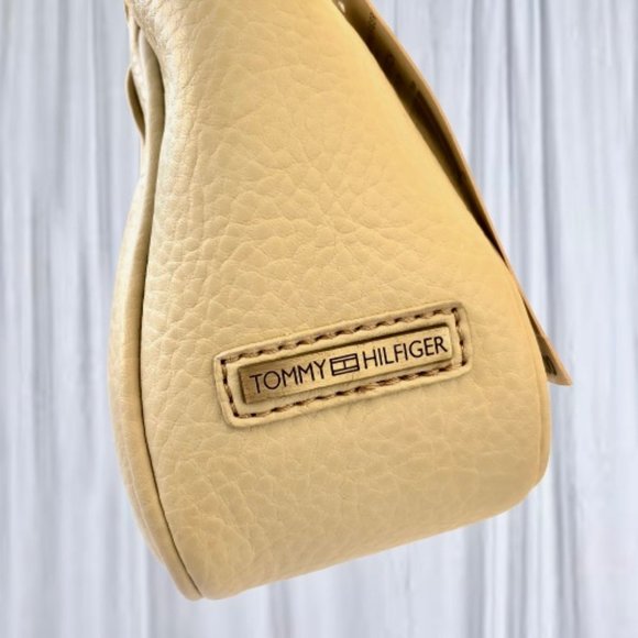 Tommy Hilfiger Y2K Eggshell Pebbled Leather Handbag Logo Zip & Buckle - Picture 12 of 15